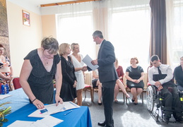 Slavnostní předání maturitních vysvědčení 2017 - zobrazí fotky v rootu tohoto alba Slavnostní předání maturitních vysvědčení 2017