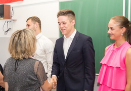 Maturitní zkoušky 2018, ekonomický obor - zobrazí fotky v rootu tohoto alba Maturitní zkoušky 2018, ekonomický obor